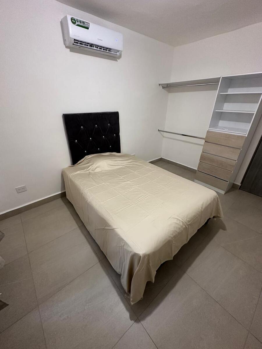 11 de 16: Cuarto secundario