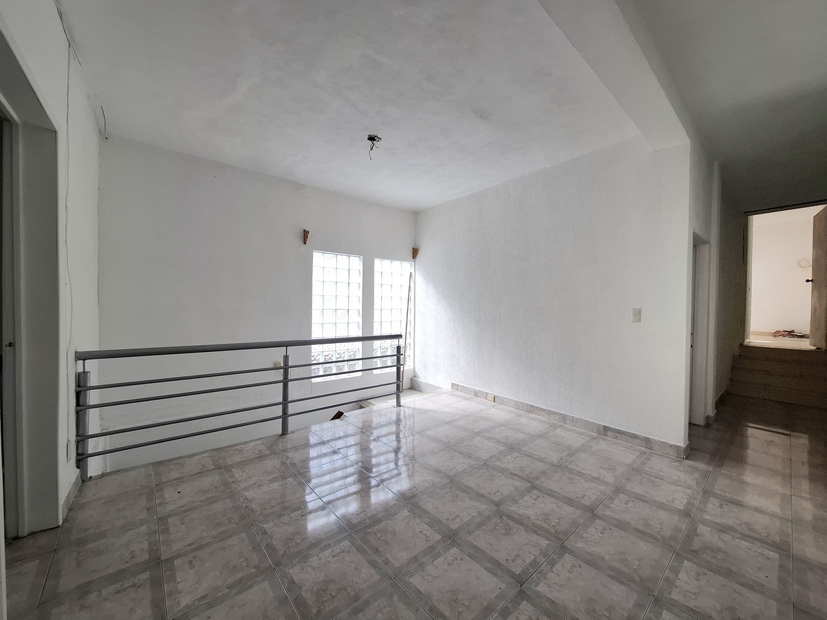 1 de 8: Sala