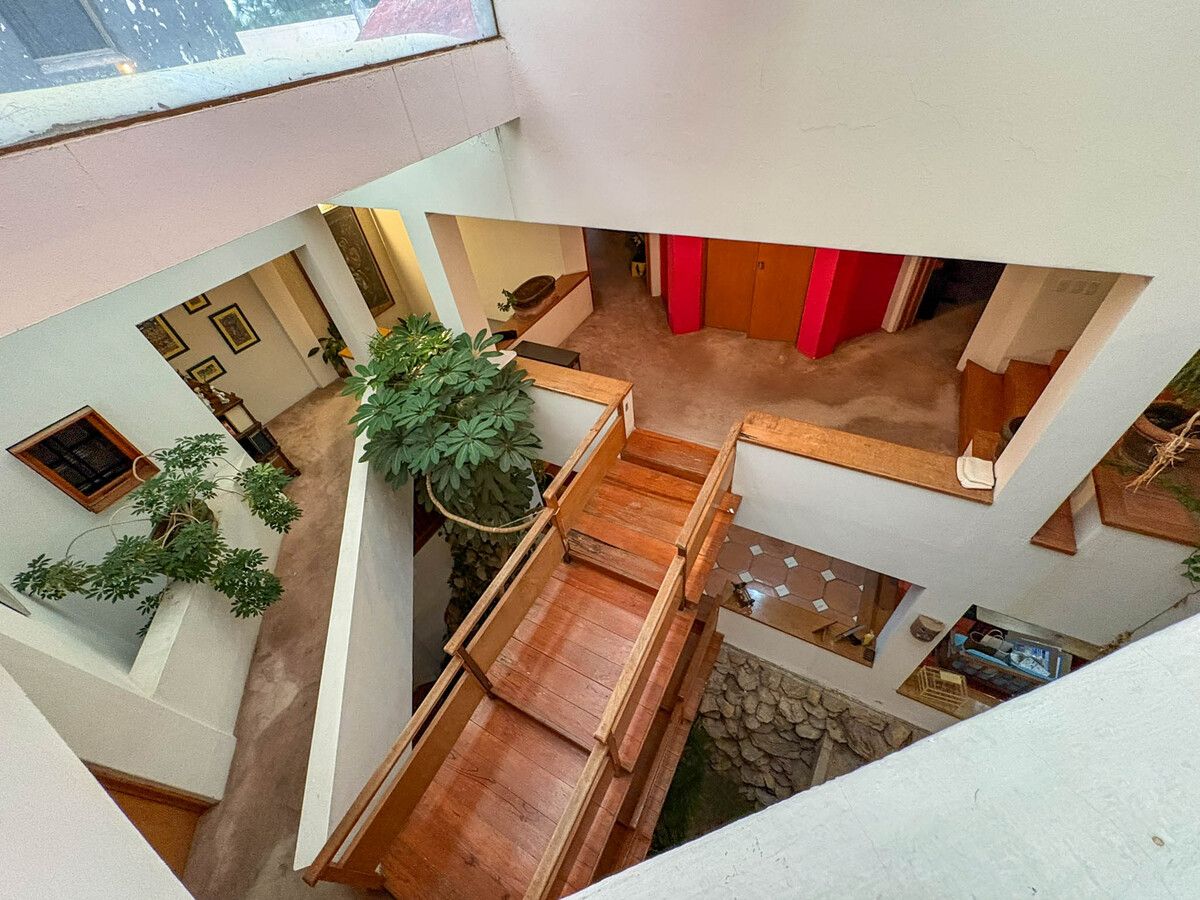 28 of 31: Vista desde el tercer piso