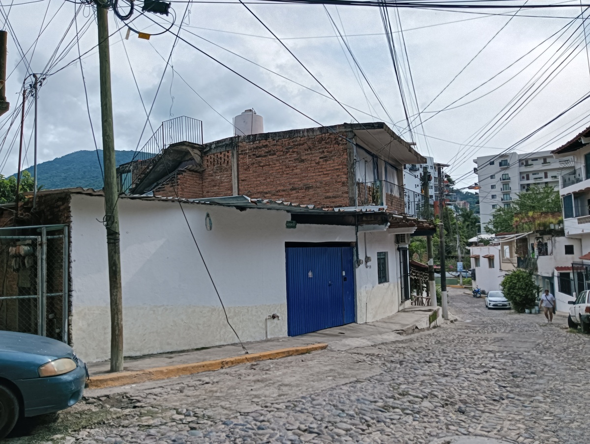 6 de 16