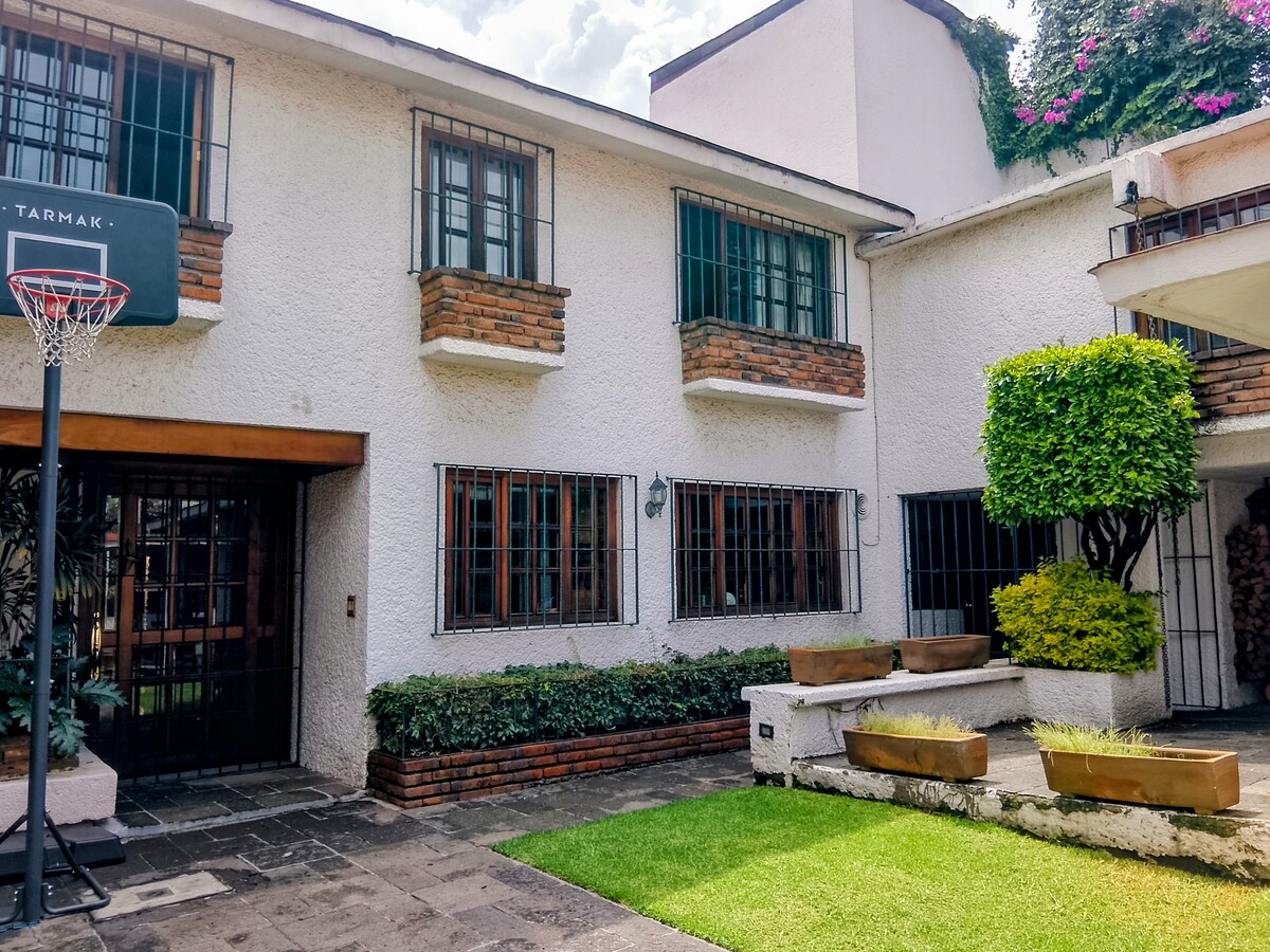 2 of 28: Casa en Venta en Olivar de los Padres Rayo Vende ®