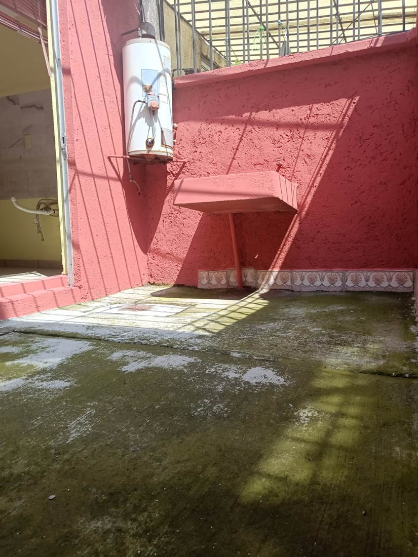 7 de 12