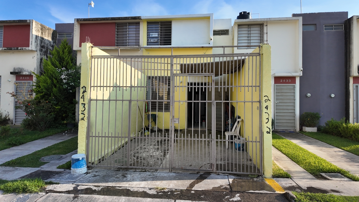 3 de 12