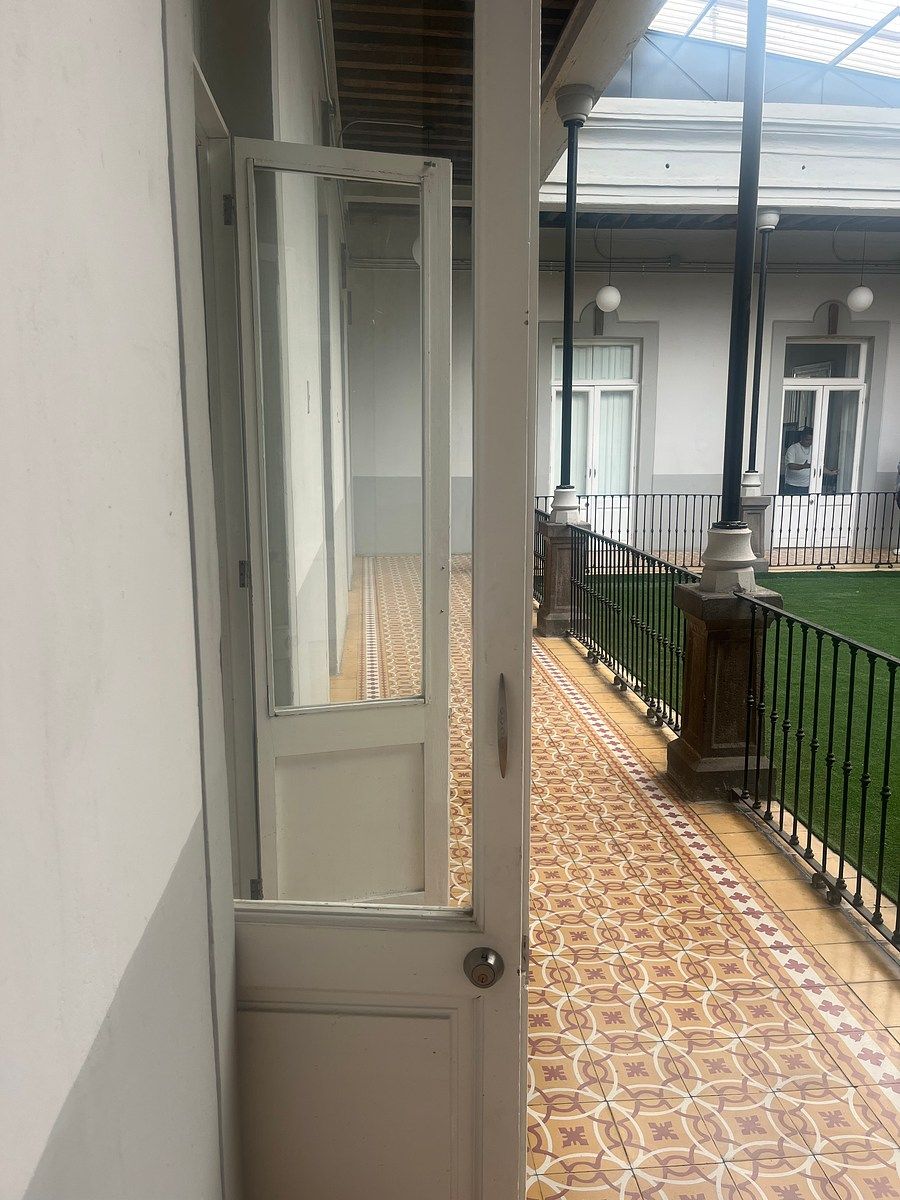21 de 24