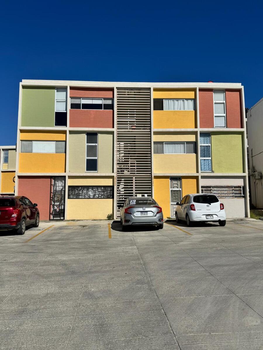 1 de 10: Fachada