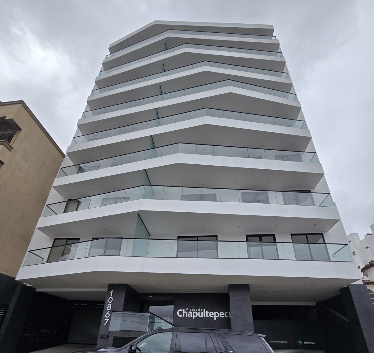 5 de 25: Fachada principal