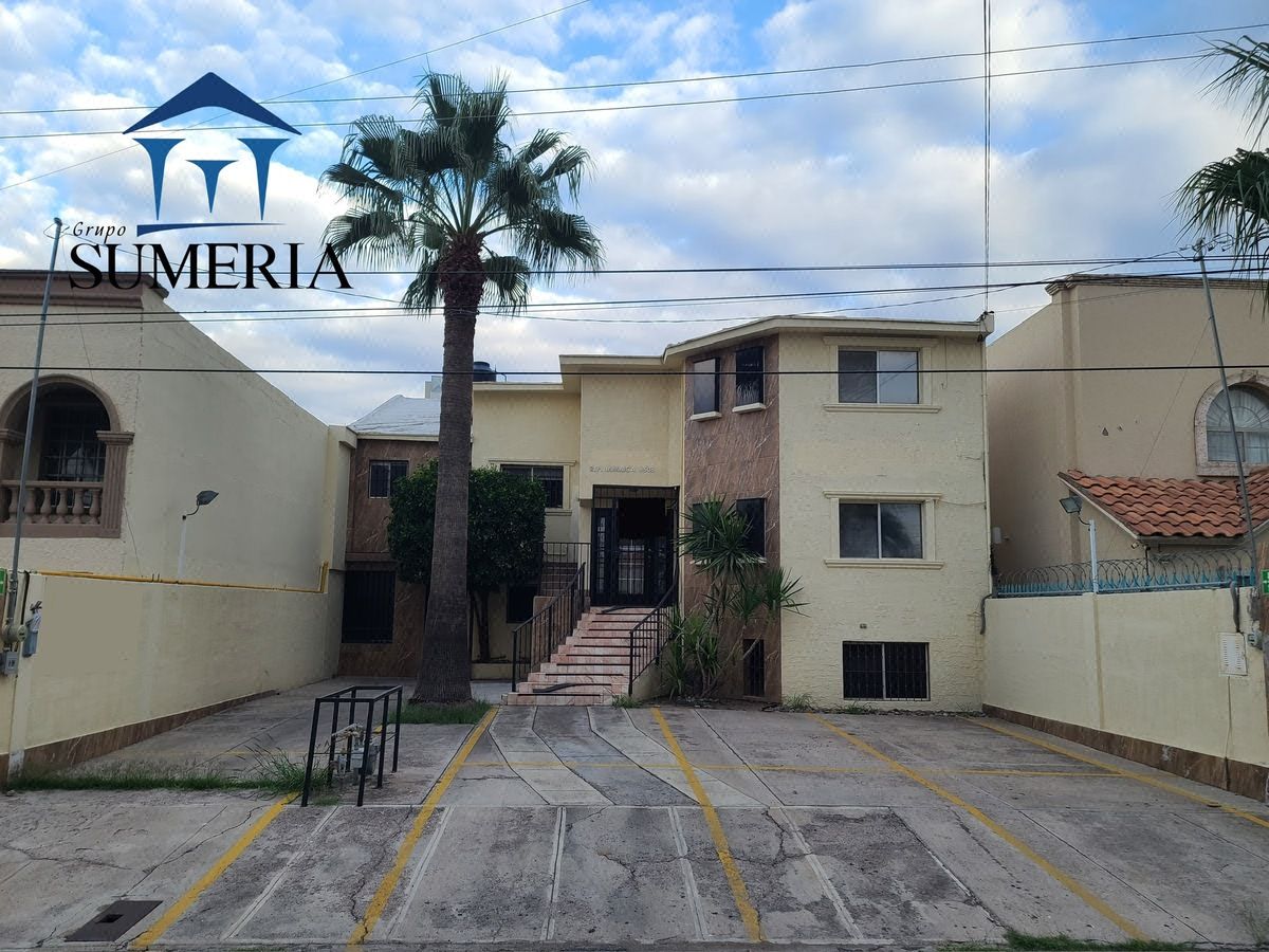 Casa con oficinas en San Felipe