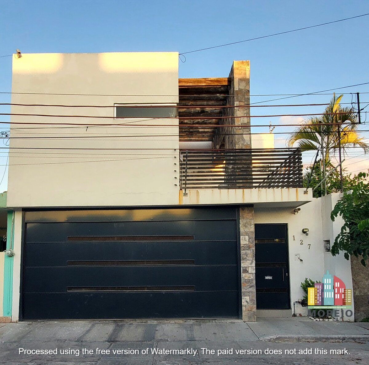 Se Vende Casa con Excelentes Acabados