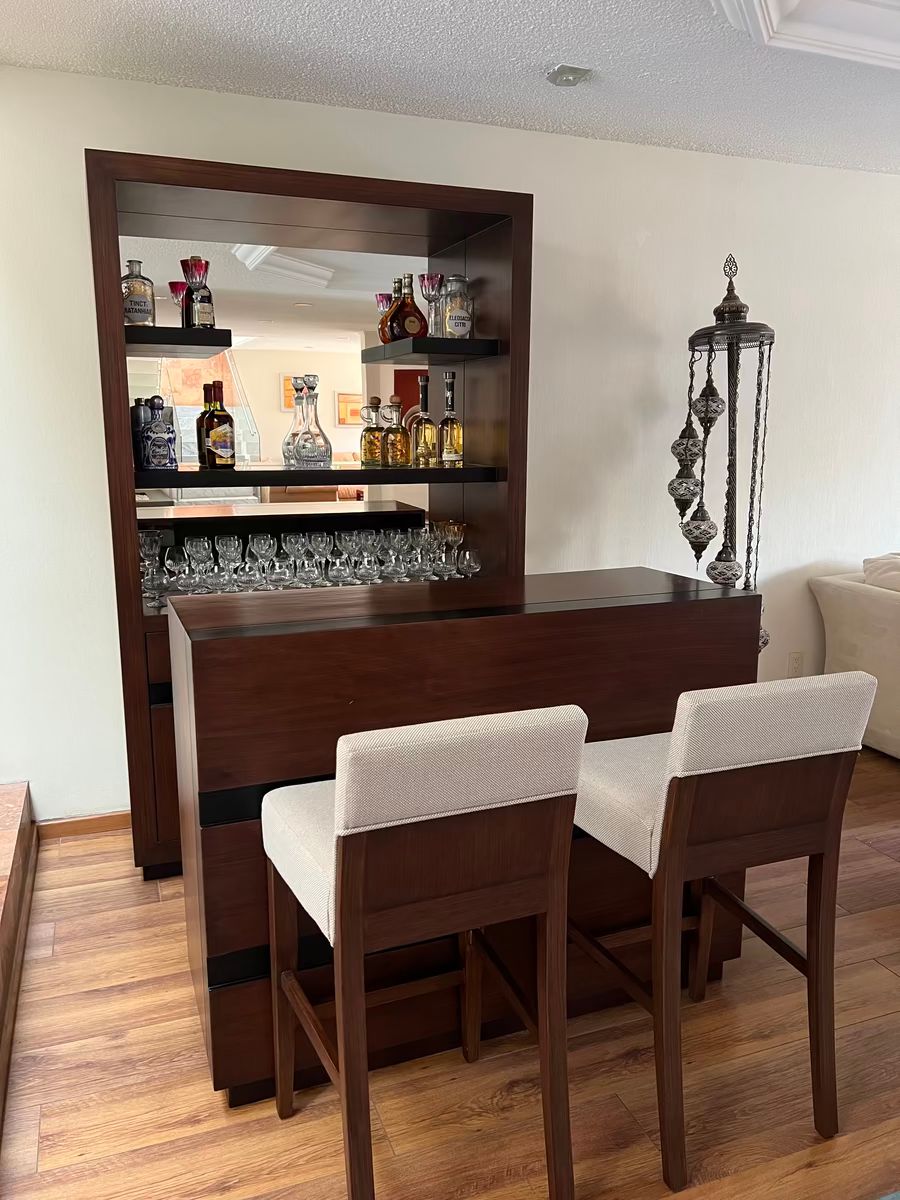 23 de 32: BAr