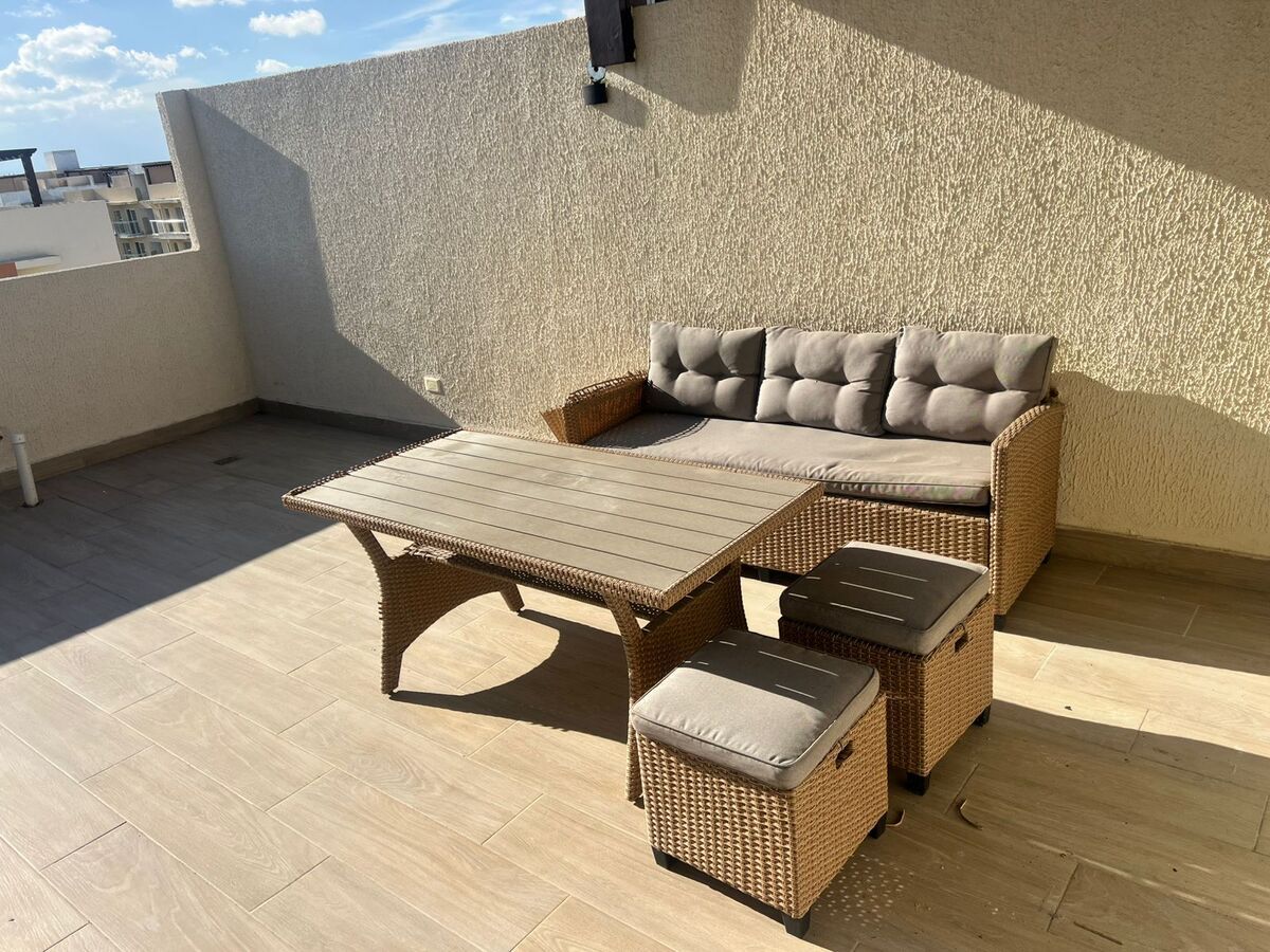 12 de 16: Terraza ver preinstalacion jacuzzi