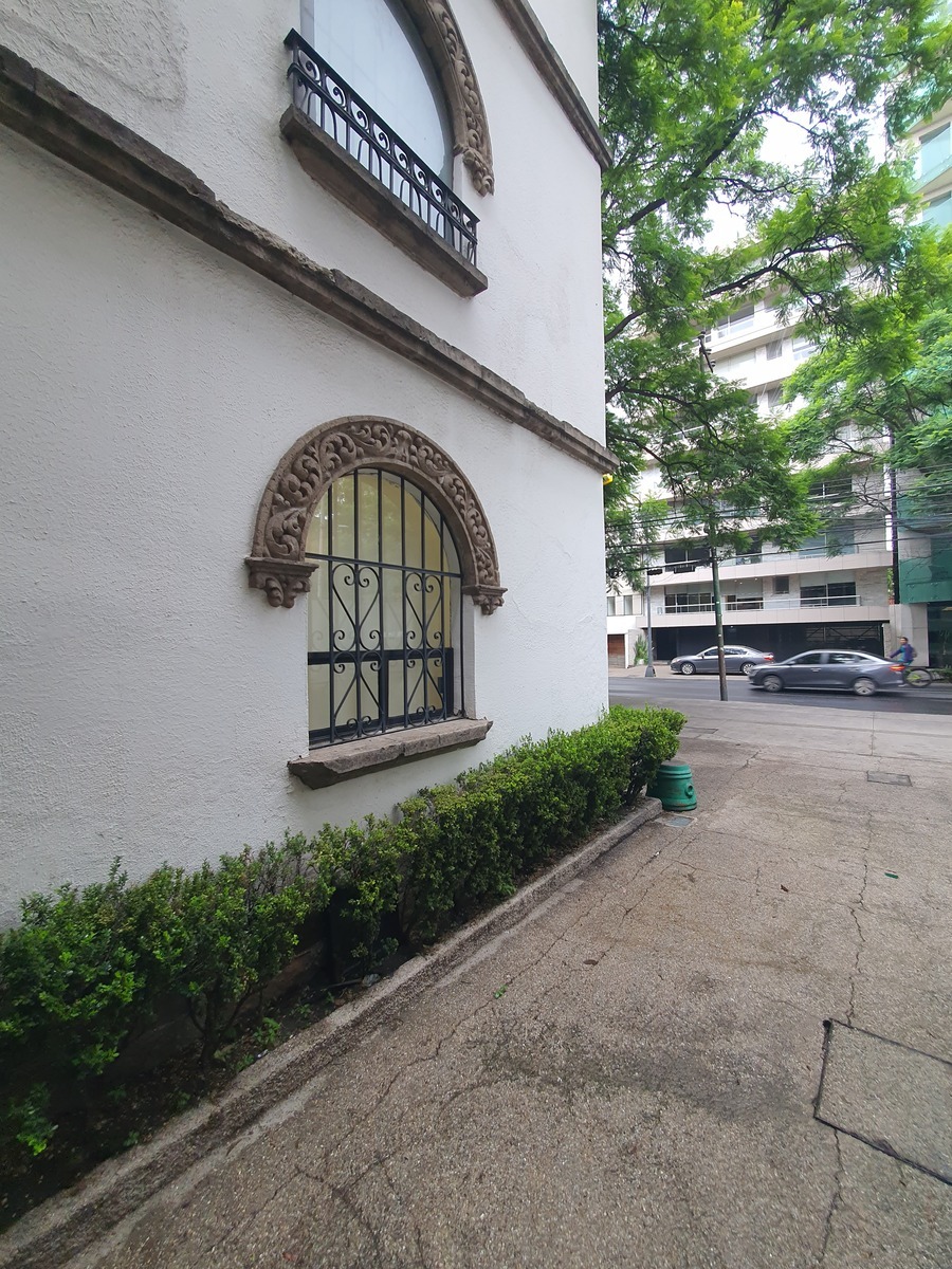 9 de 34