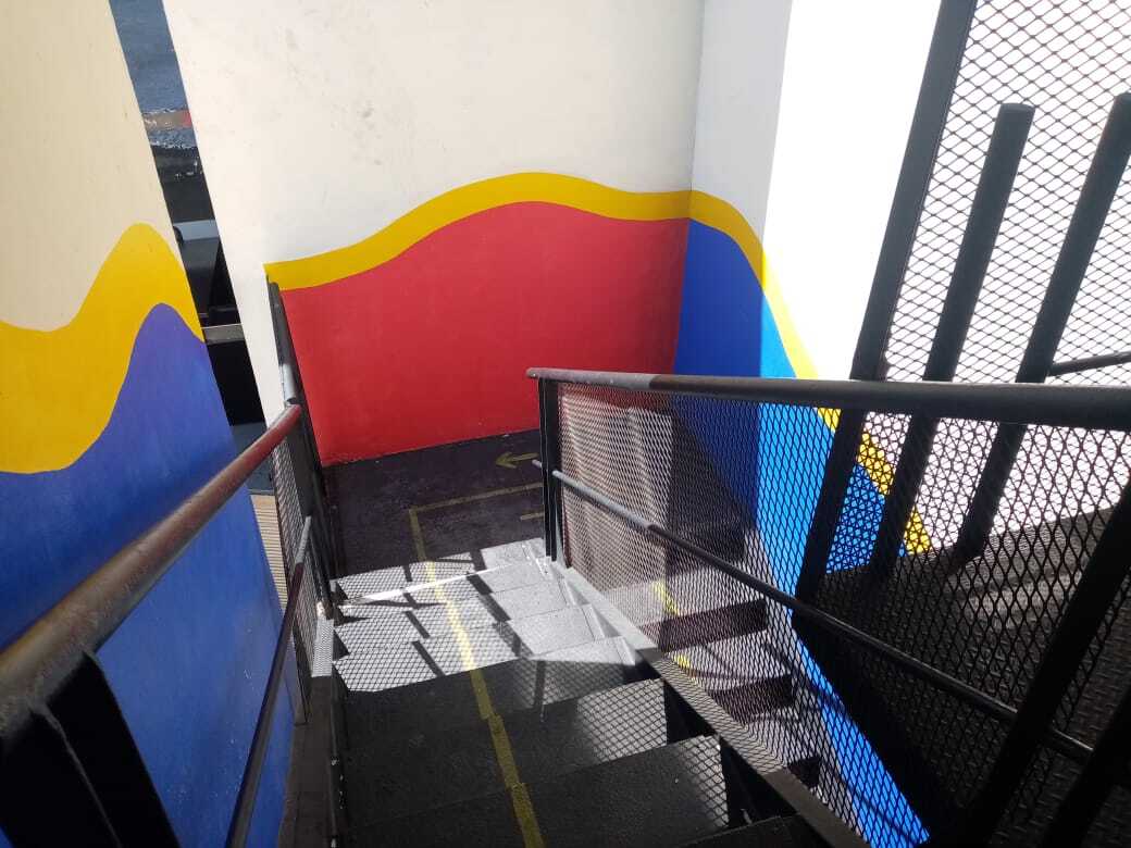 4 de 21
