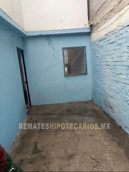 8 de 23