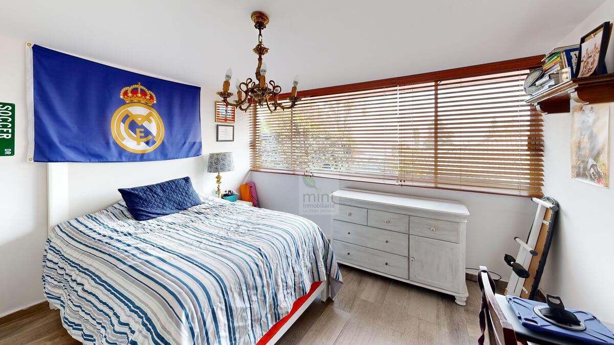 8 de 27: Recámara Secundaria. Orientación Oriente