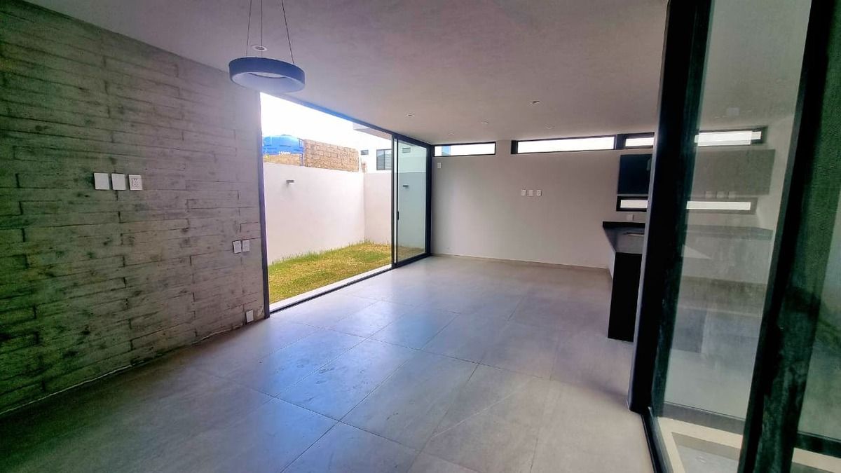 9 de 46: Sala / Comedor