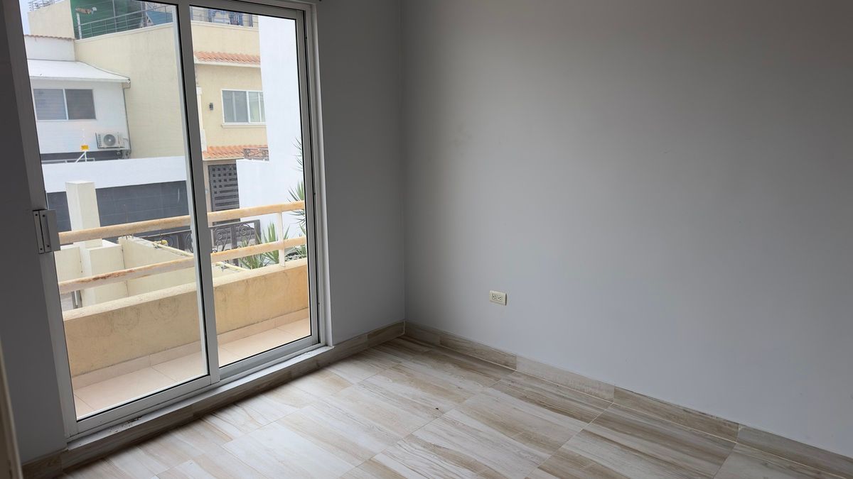 25 de 28: Tercera Recamara