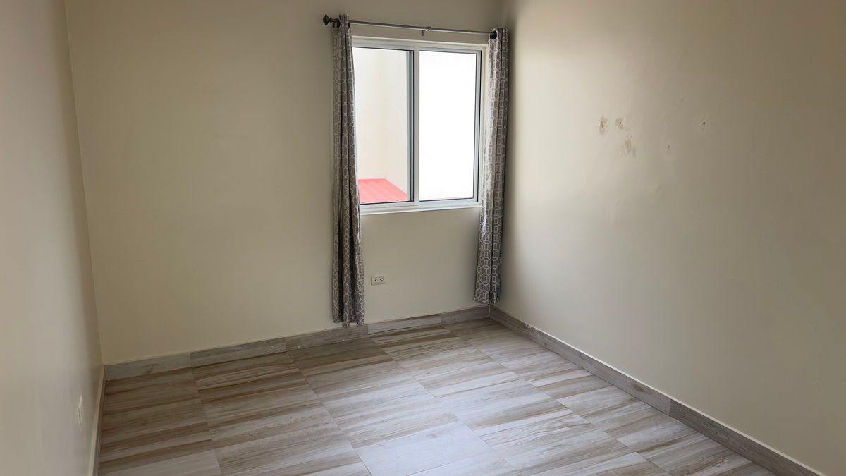 24 de 28: Segunda recamara