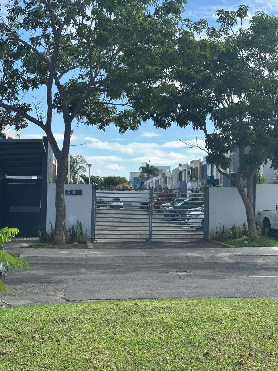 2 de 18