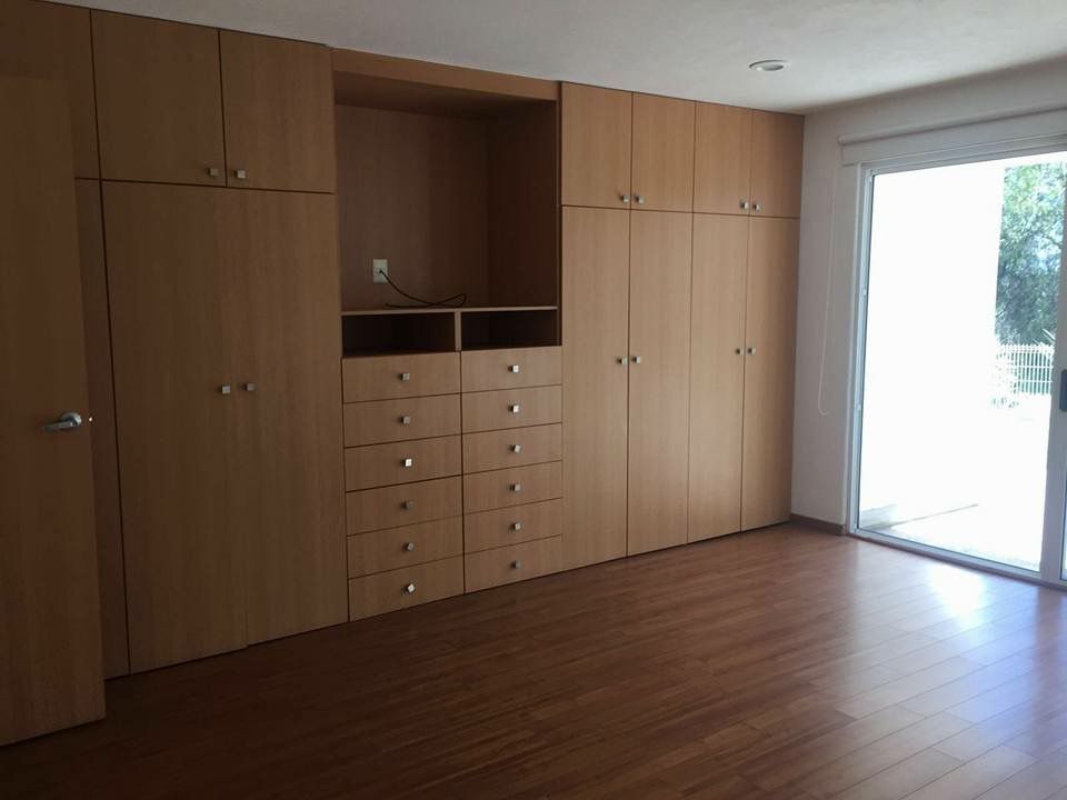 6 de 9: Recamara principal con baño