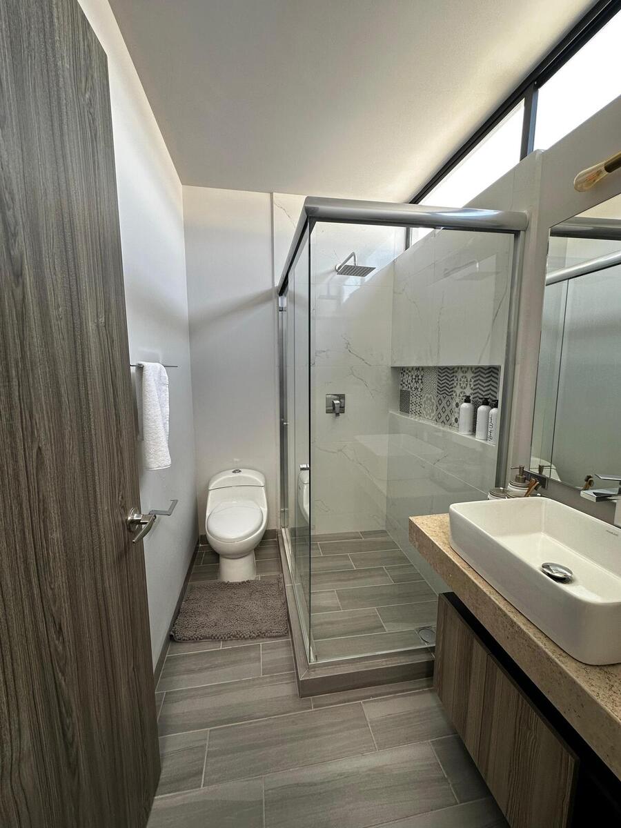 12 de 19: baño