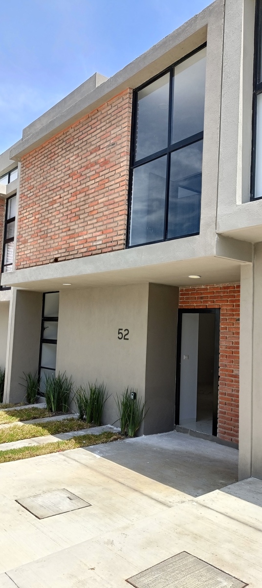 1 de 19: Fachada