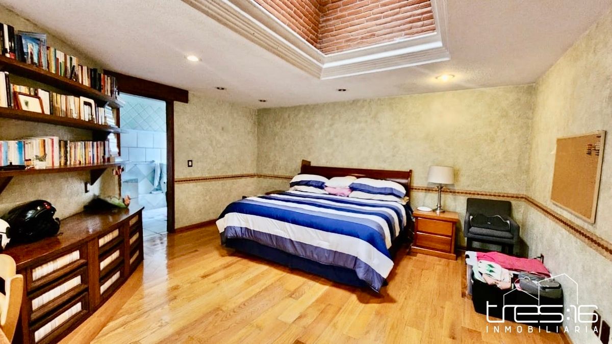 34 of 44: Recámara secundaria 2