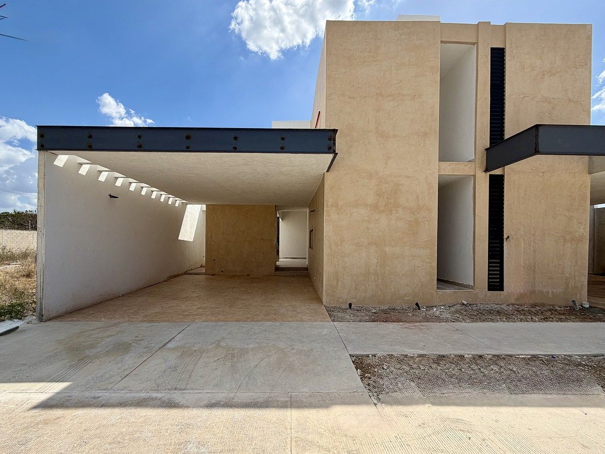 Casa en Venta de una planta en Privada Adana Residencial