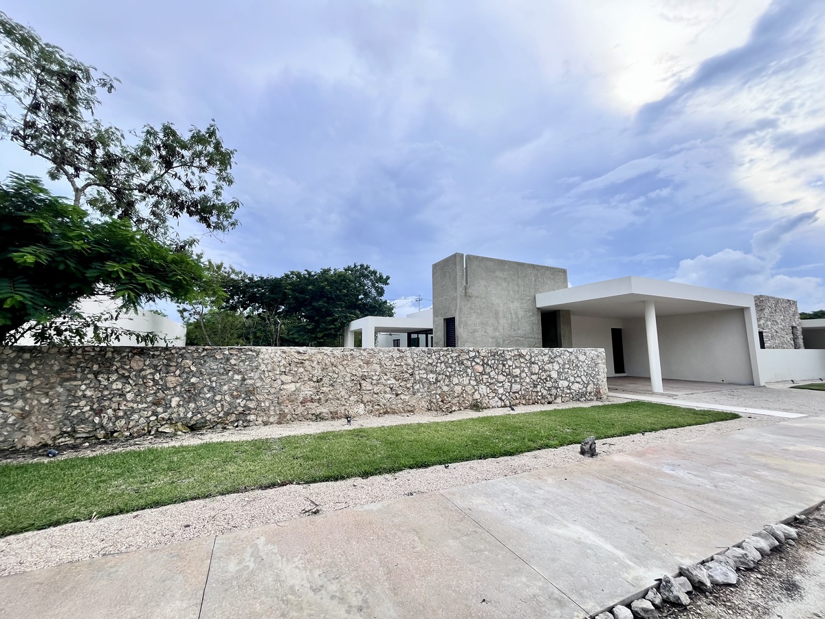 5 de 24: Fachada