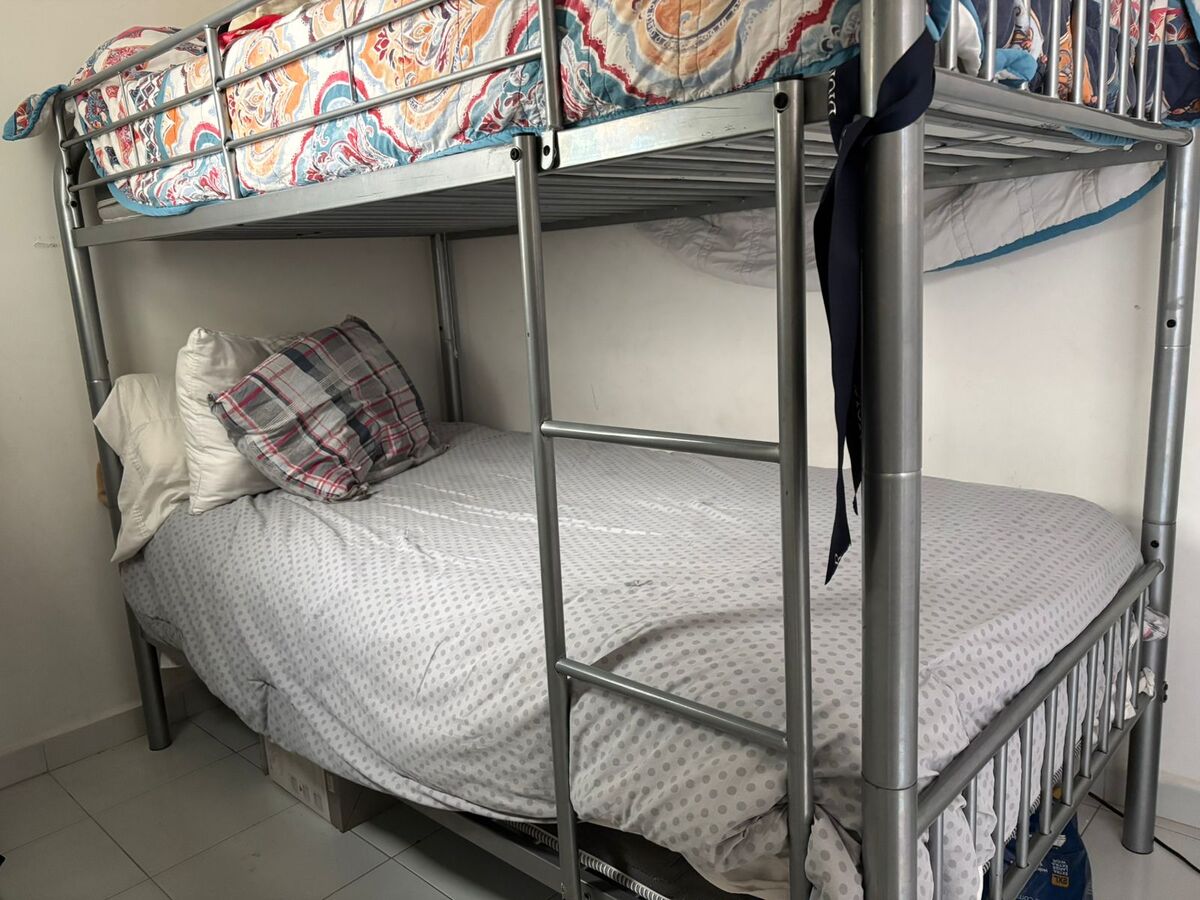 37 de 38: Cuarto de servicio