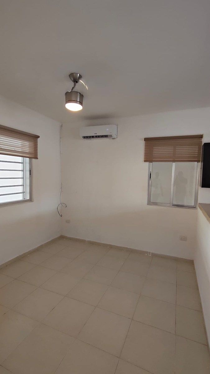 4 de 34: Área de comedor