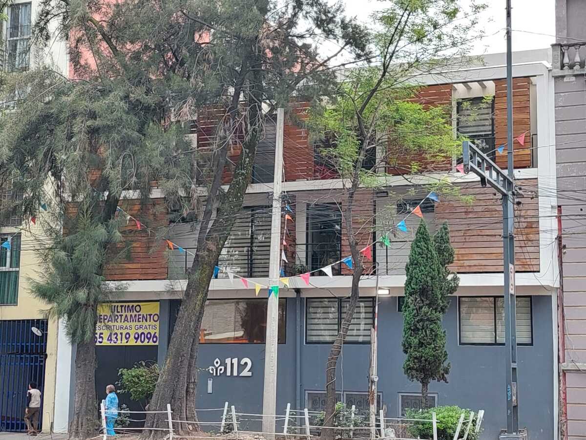 1 de 16