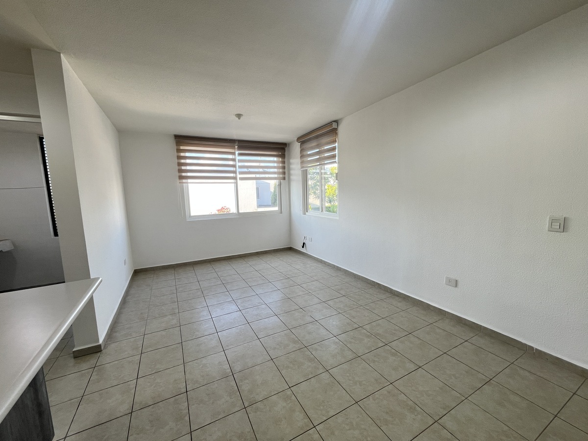 14 de 15: sala Comedor