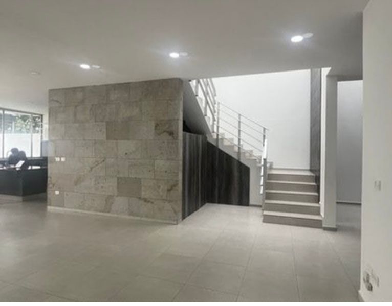 Casa en venta en cumbres del lago 4 recamaras en Juriquilla Queretaro