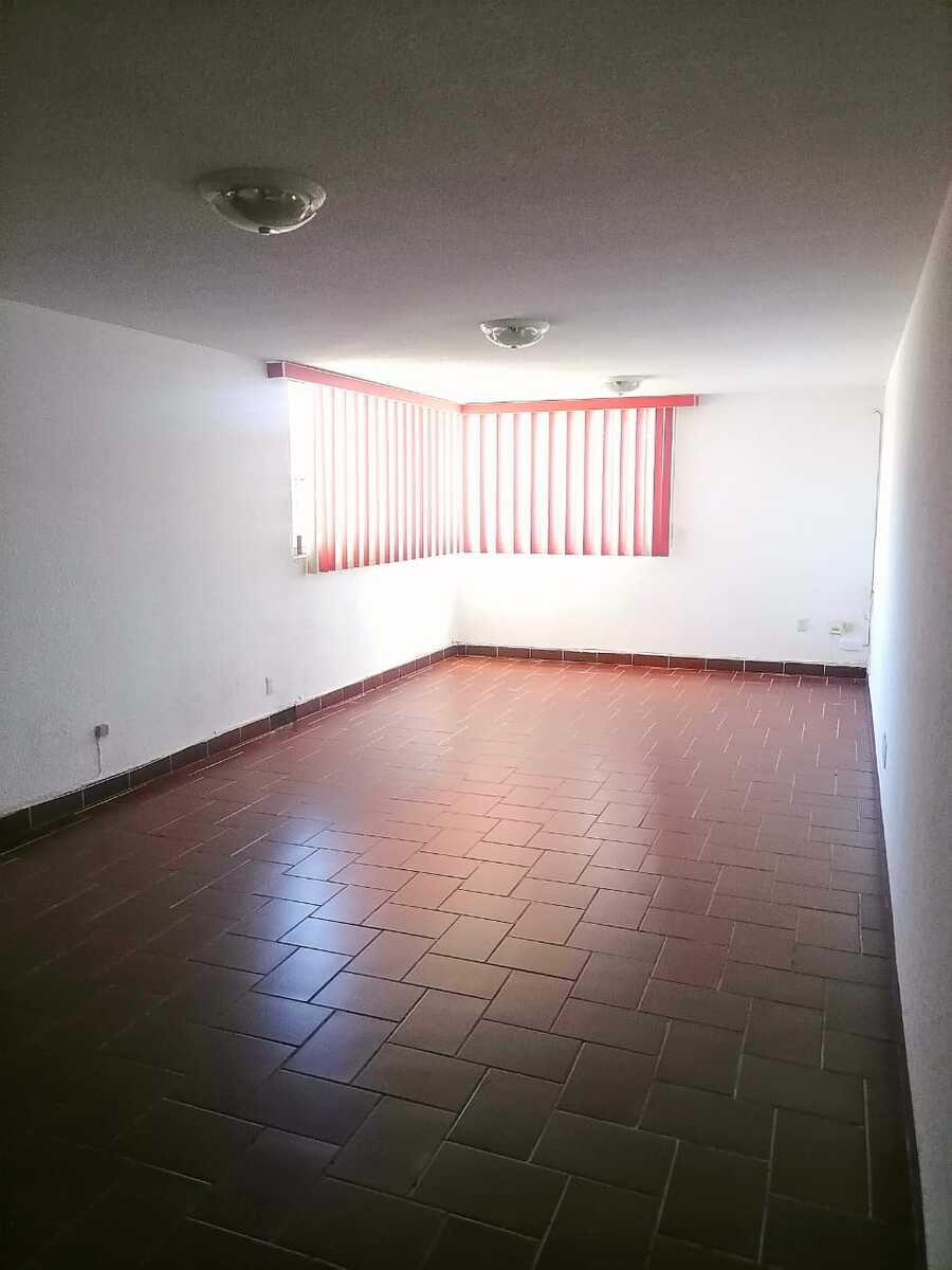 3 de 28
