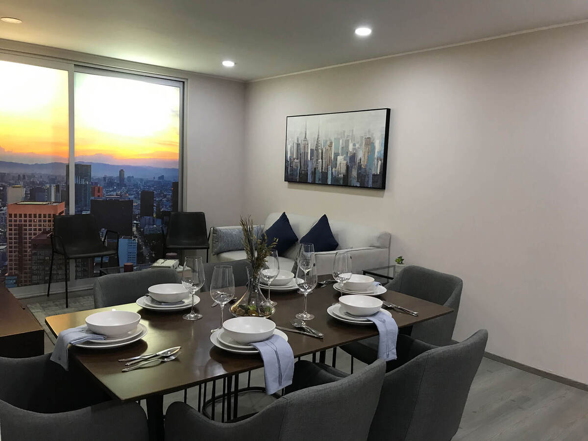 4 of 7: COMEDOR/SALA