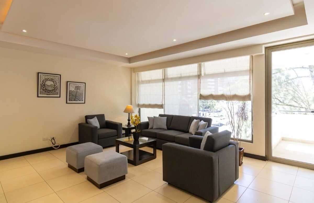 Apartamento muy bien ubicado amueblado, foto 1 de 7