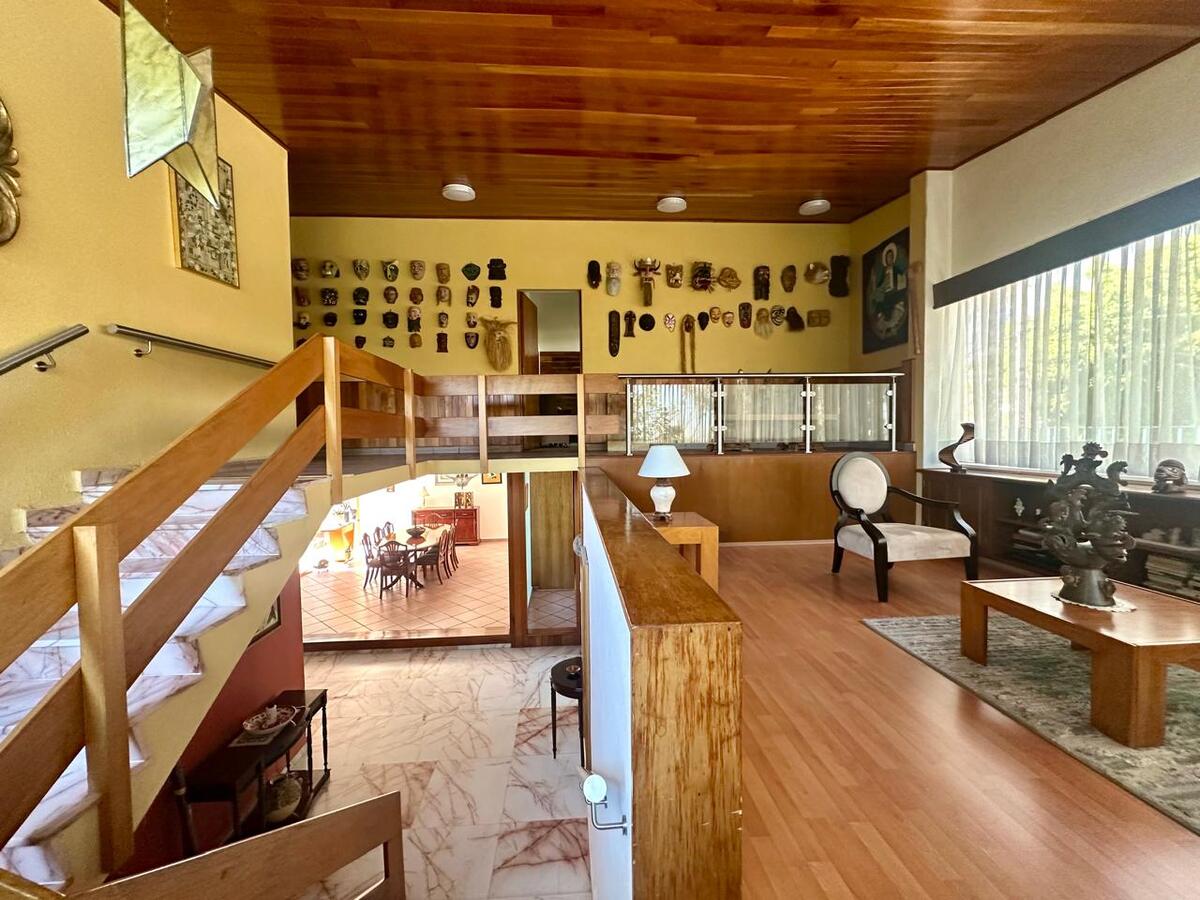 5 of 42: Casa en Venta en Barrio San Francisco Rayo Vende ®