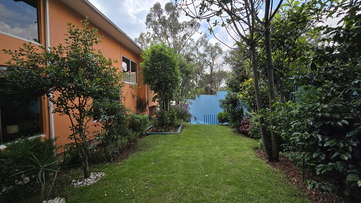 4 of 42: Casa en Venta en Barrio San Francisco Rayo Vende ®