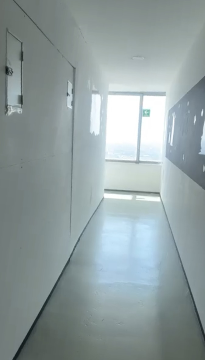 4 of 8