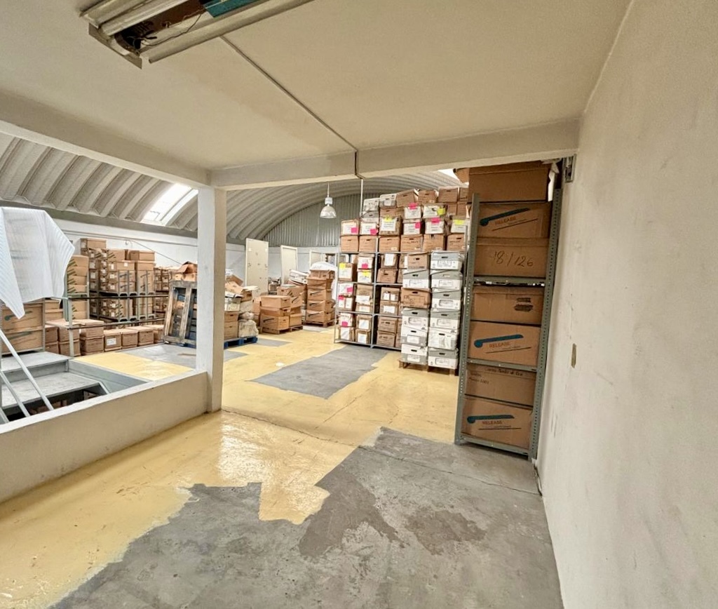 16 of 22: Bodega piso 2