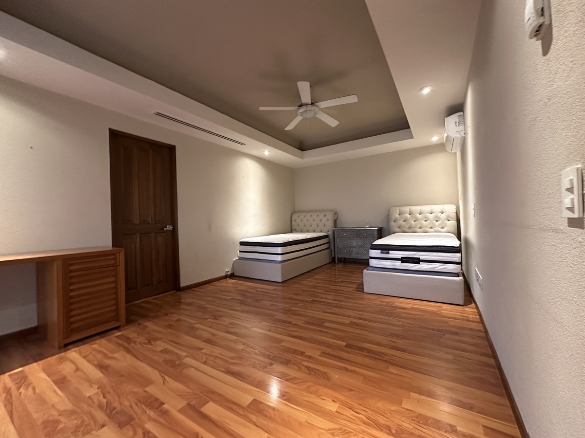 10 de 14: Recámara secundaria 1