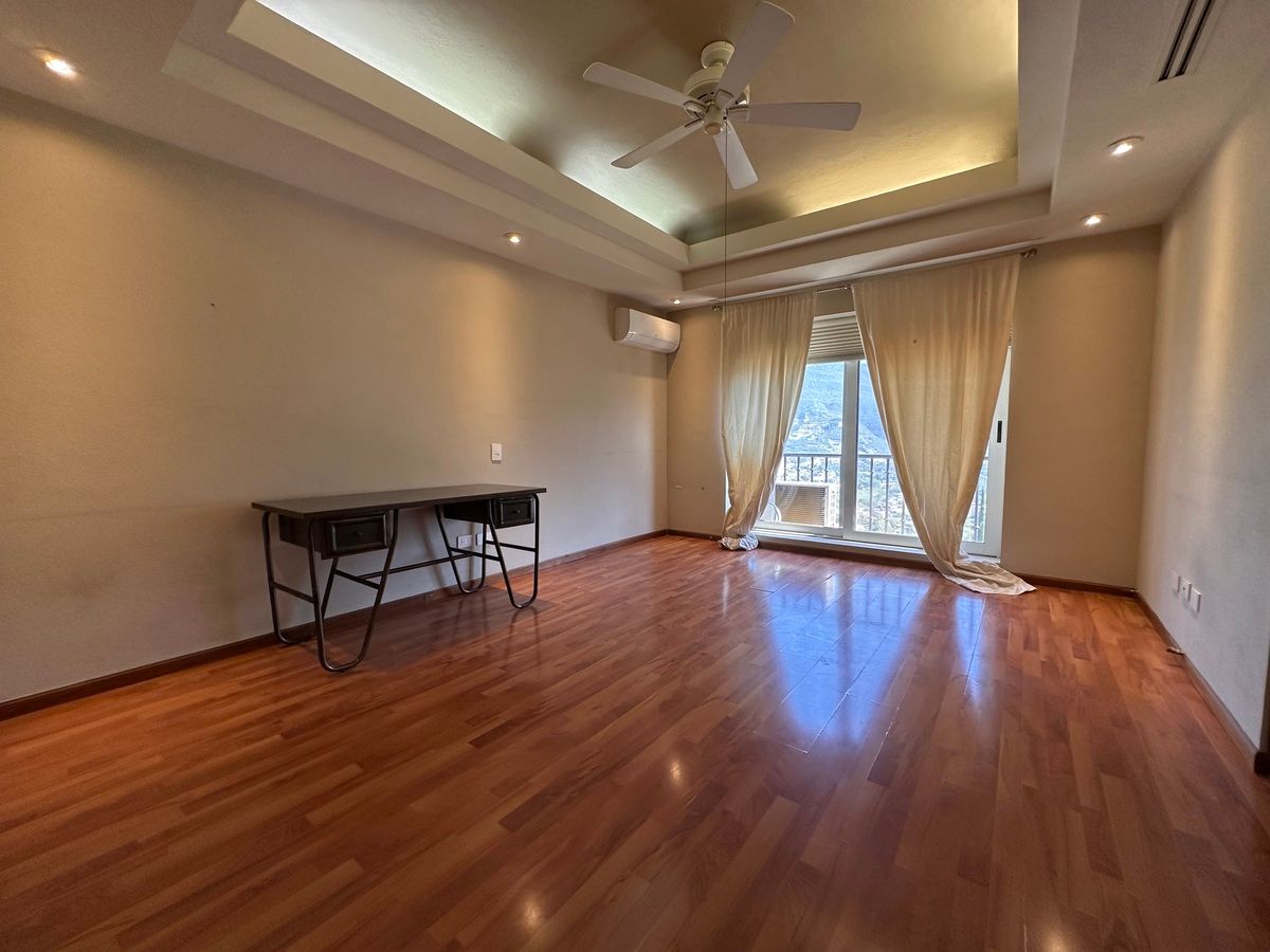 12 de 15: Recámara secundaria 2