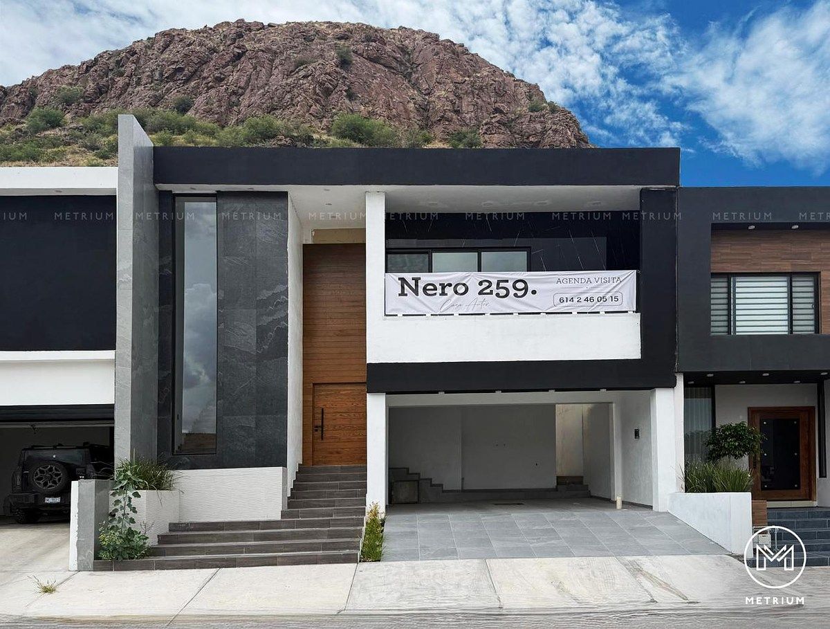 CASA AUTOR NERO 259, FRACC BOSQUE REAL, foto 1 de 15