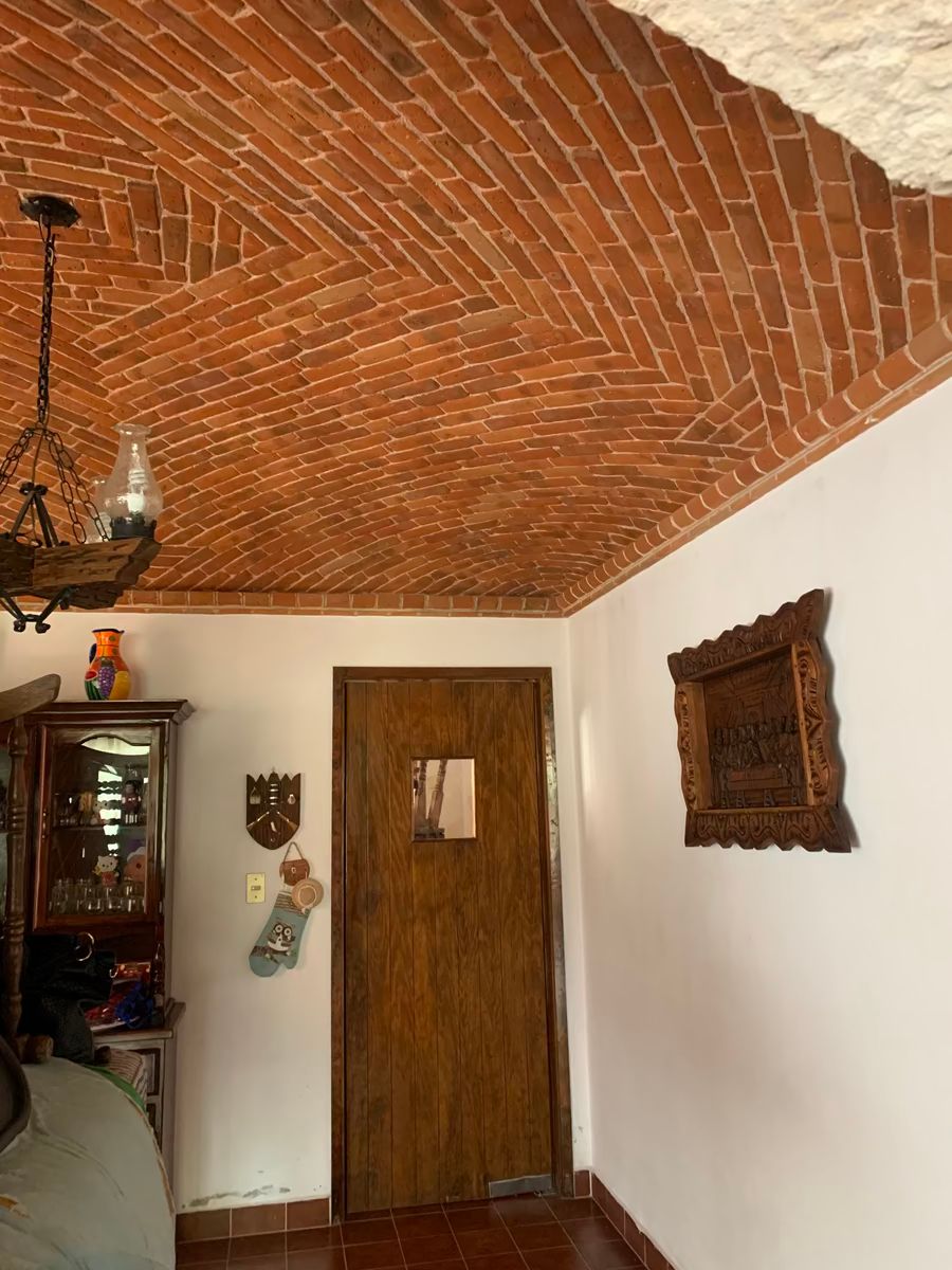 8 de 36: Comedor Casa 1