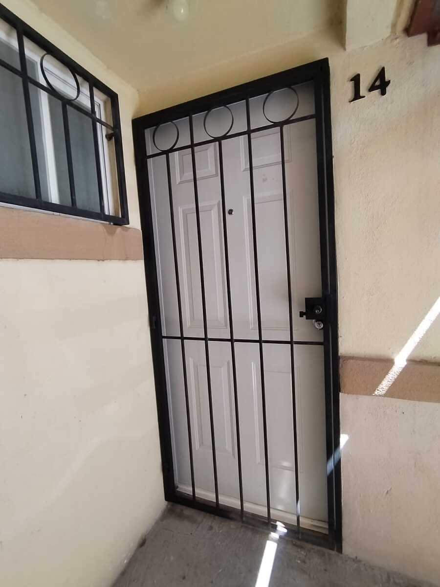 2 de 8