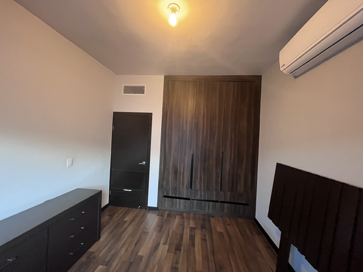 19 de 24: Recamara Secundaria