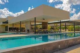 2 de 8: piscina recreativa