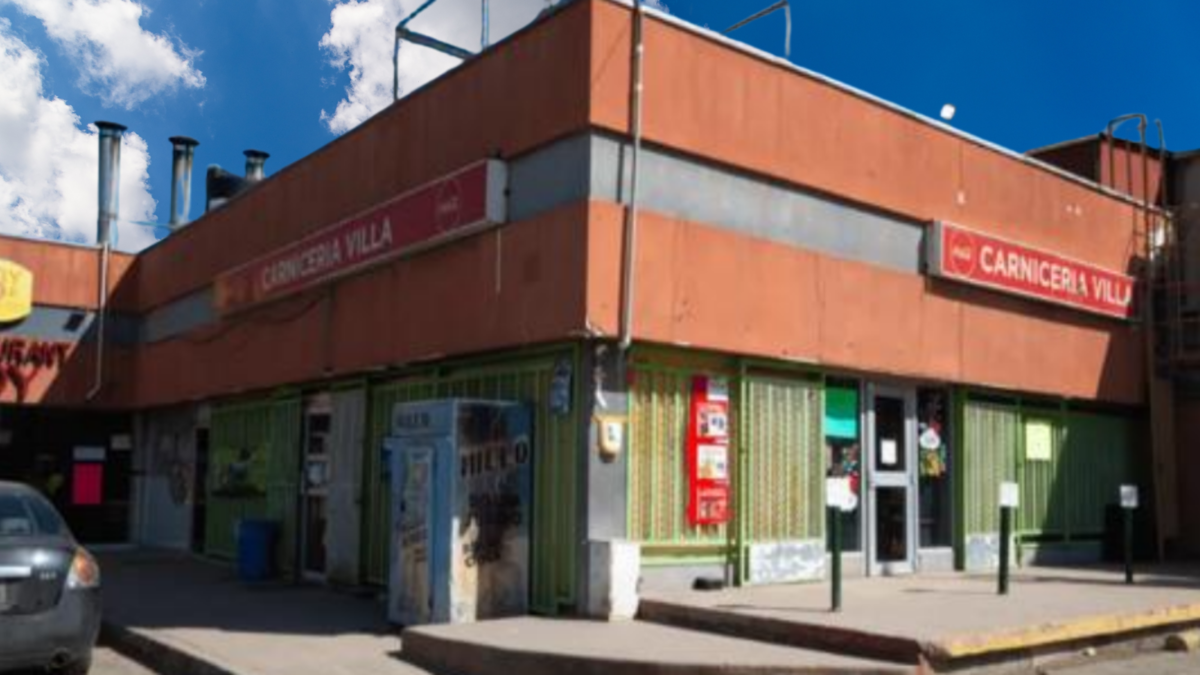 3 of 6: PLAZAS COMERCIALES  TIJUANA
