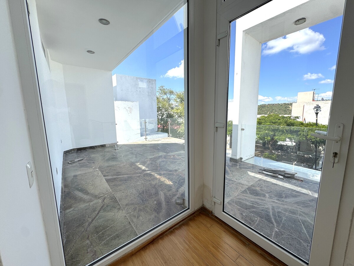 16 de 40: Terraza