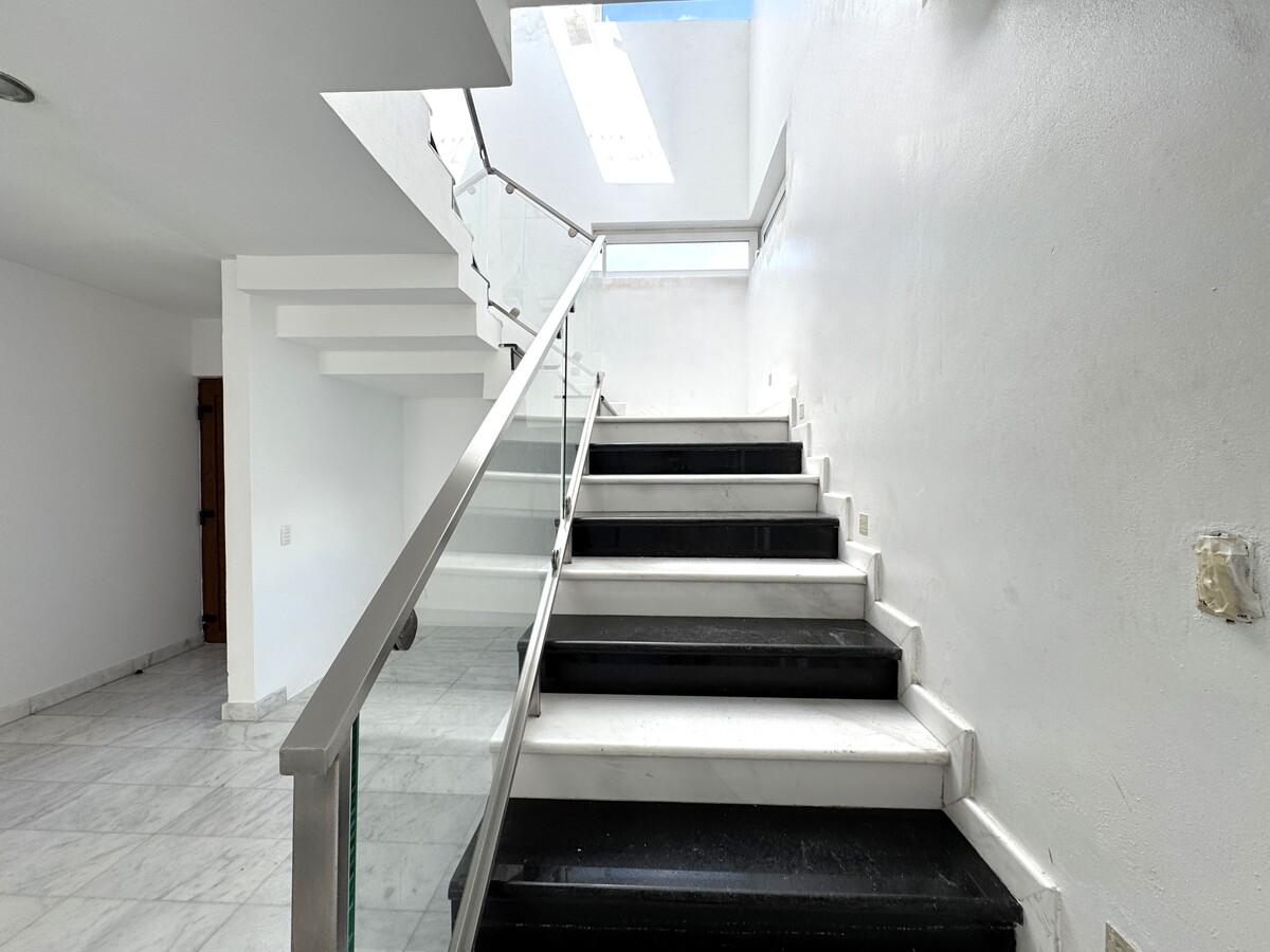 15 de 40: Escalera